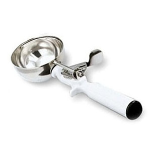 6590 VOLLRATH #6 DISHER 5-1/3 OZ, WHITE