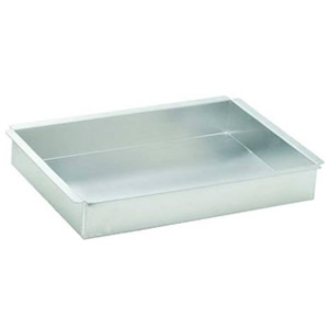 WINCO 9&quot; X 13&quot; X 2&quot; ALUMINUM CAKE PAN